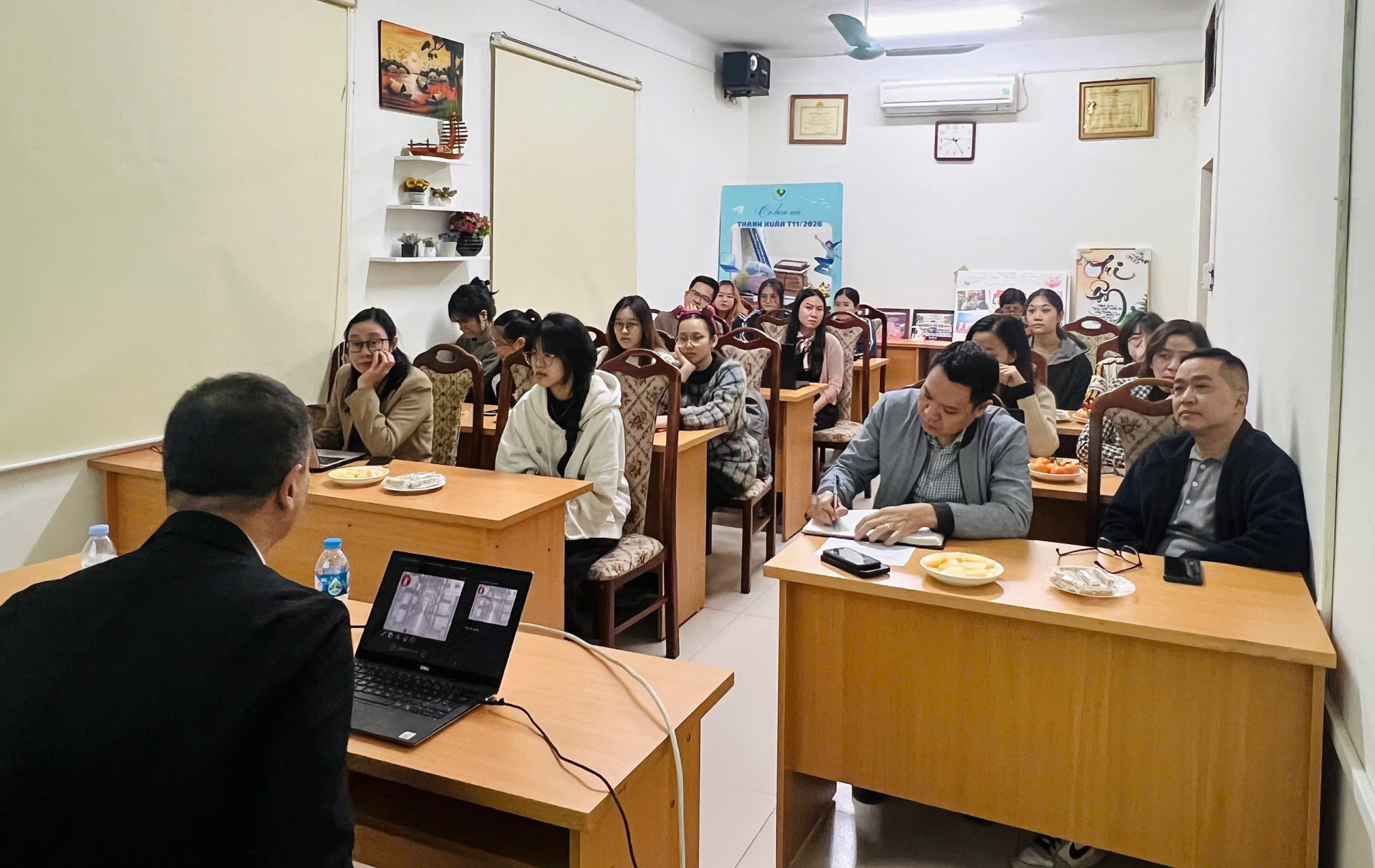 Toàn cảnh buổi seminar
