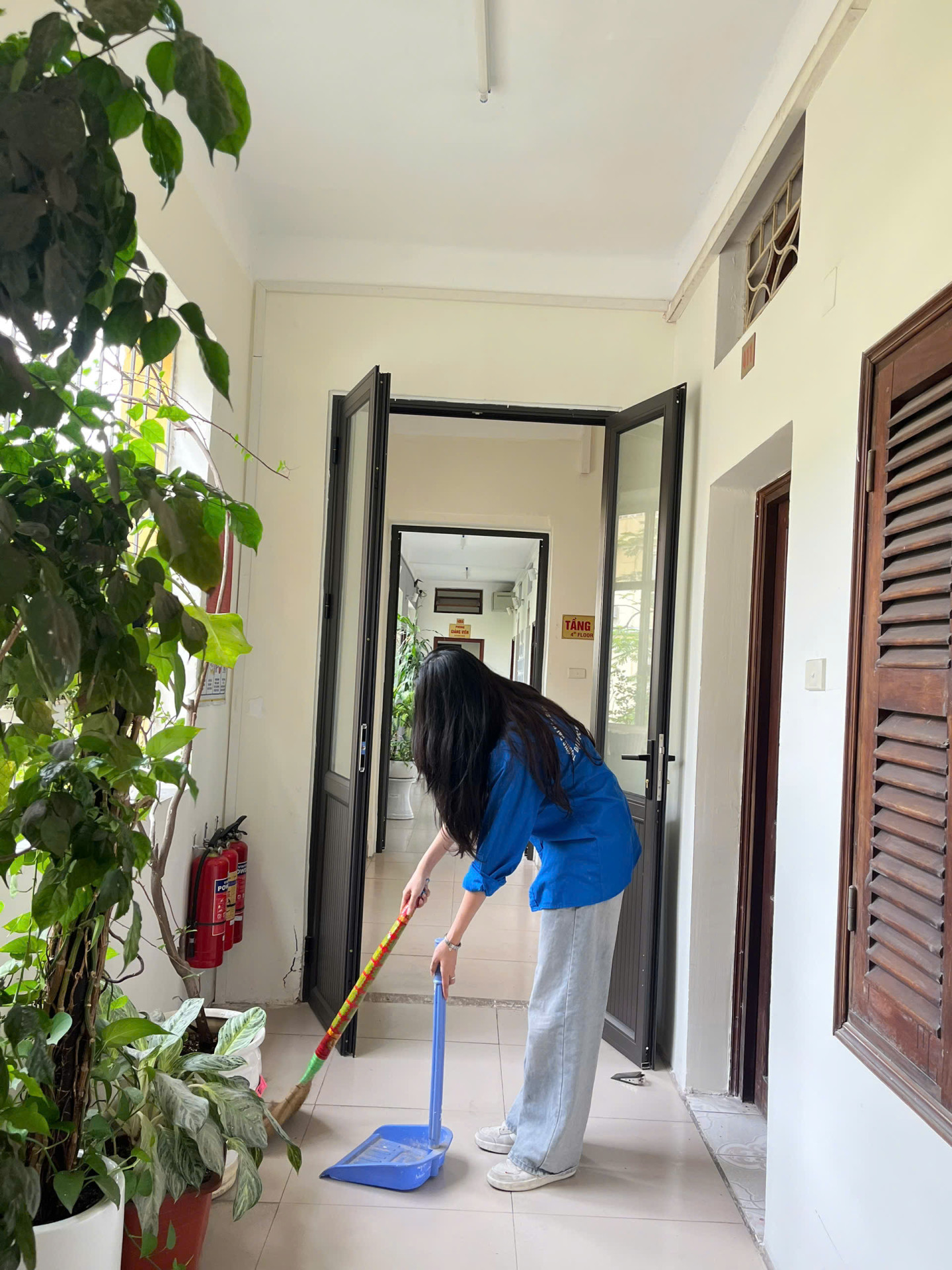 z6721327755697 f2b2d9a2160f086aca93c3a9c2918799