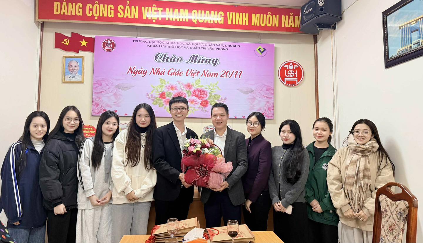 BAN CHẤP HÀNH LIÊN CHI ĐOÀN - LIÊN CHI HỘI VÀ CÁC CHI ĐOÀN - CHI HỘI CHÚC MỪNG THẦY CÔ NGÀY 20/11